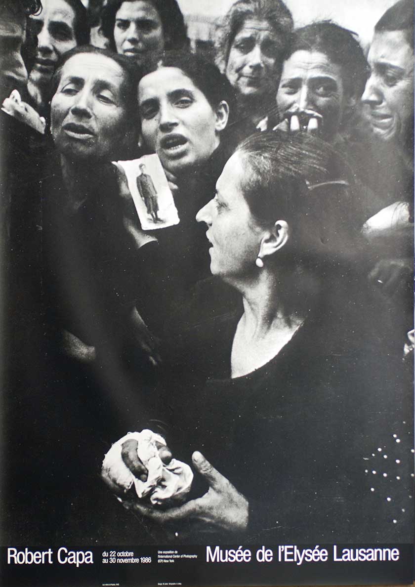 Robert Capa (Les Mères de Naples, 1943)