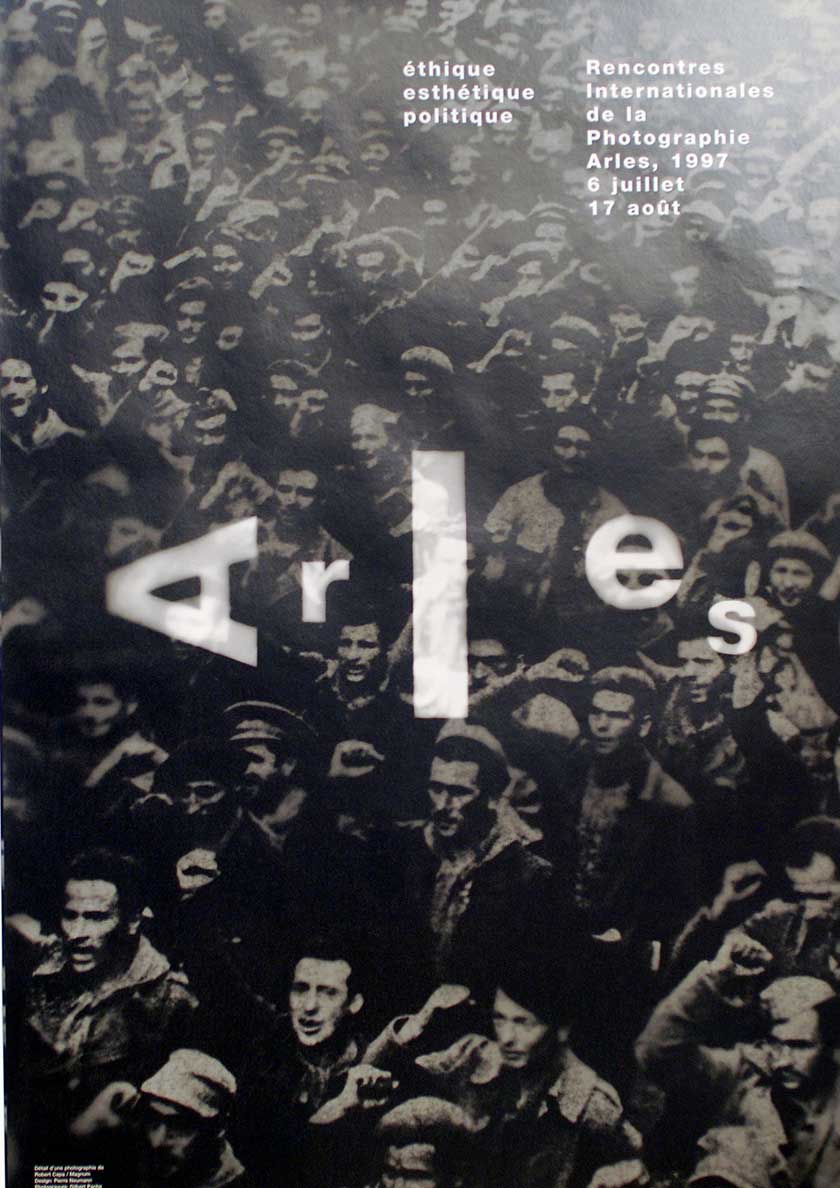Capa Robert, Arles